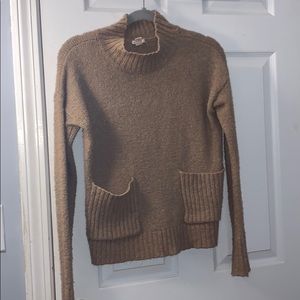 Tan/brown sweater